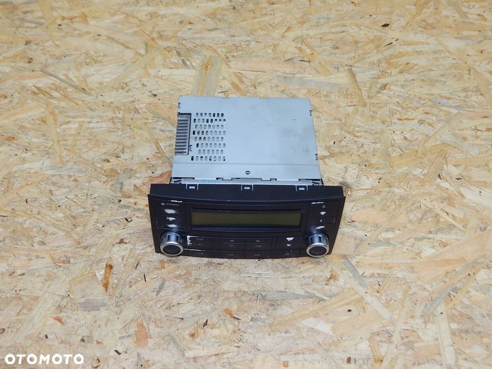 vw t5 multivan radio cd 7l6035195a uszkodzone - 2