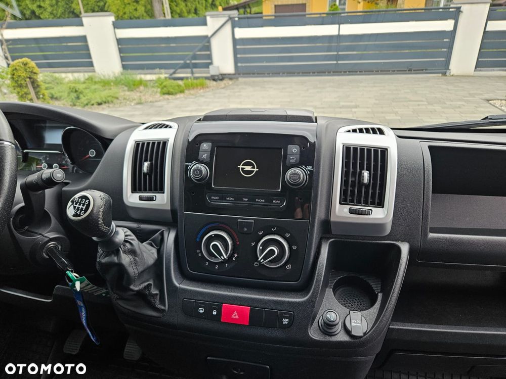 Opel MOVANO - 17