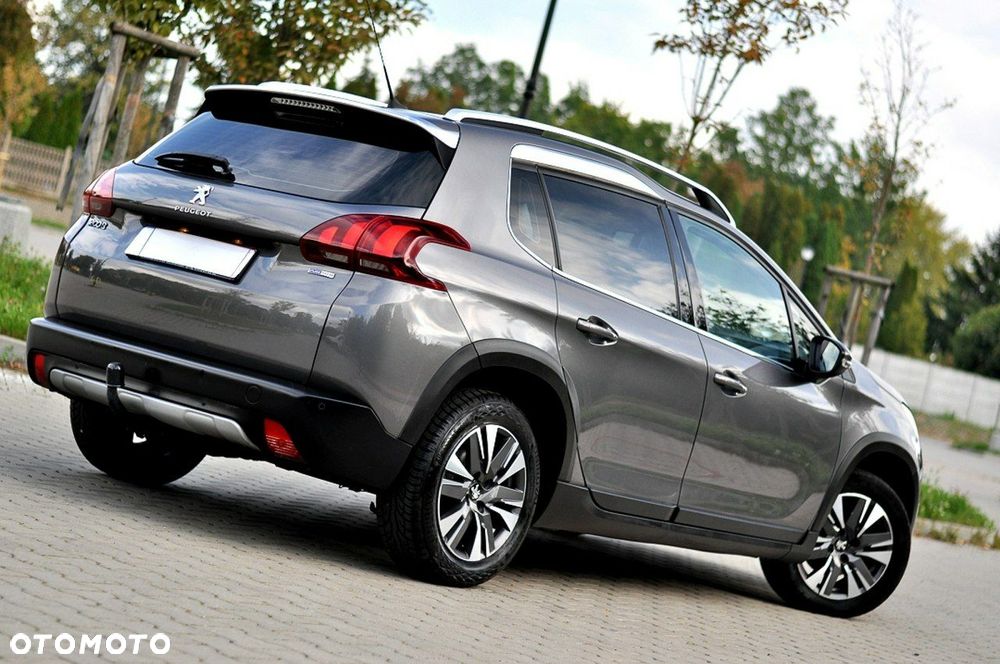 Peugeot 2008 1.2 Pure Tech GPF Allure S&S - 2