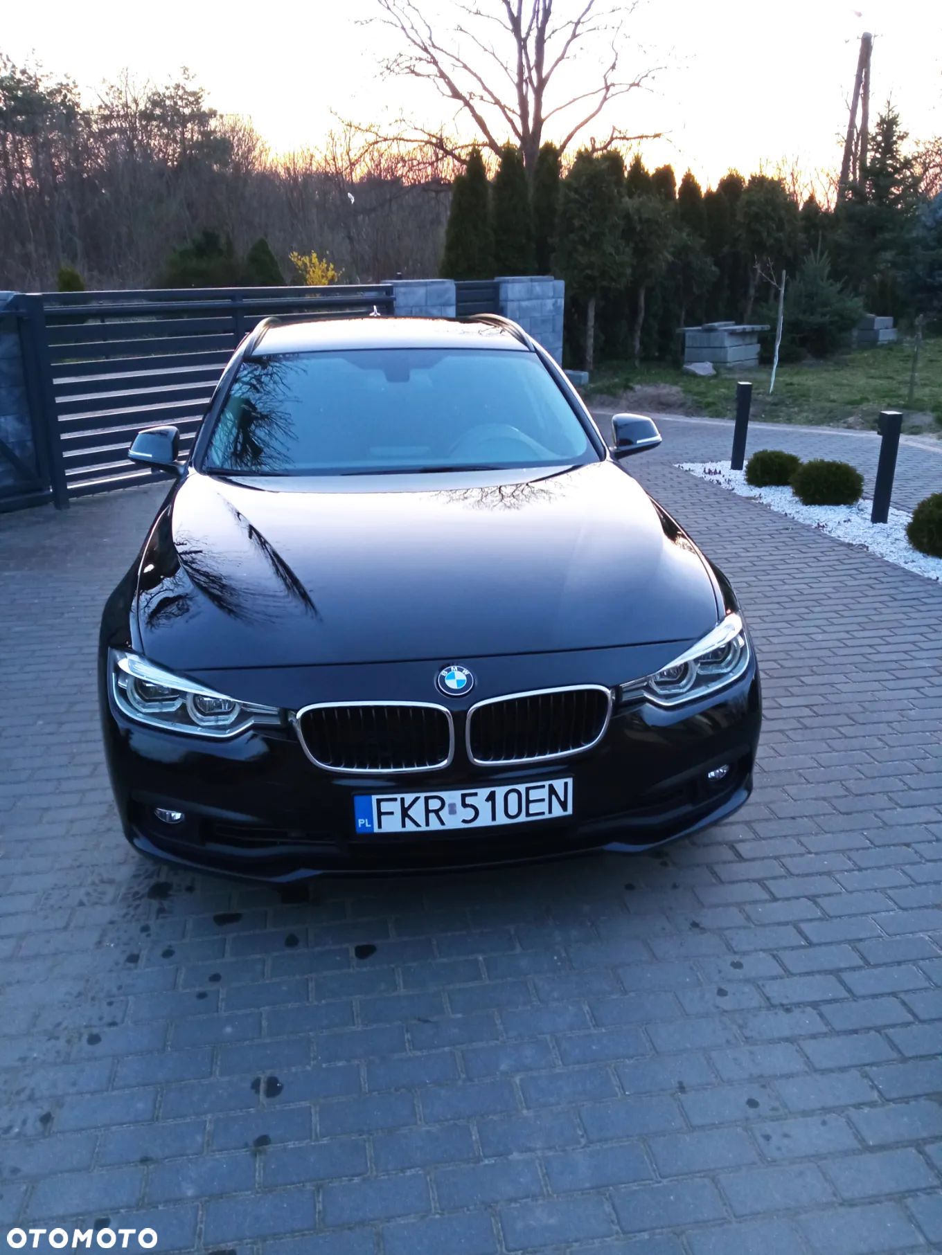 BMW Seria 3 318d - 1