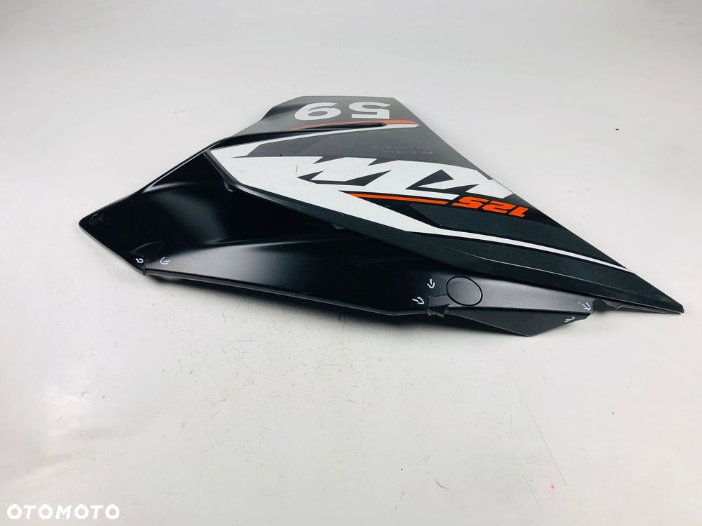 KTM RC 125 390 14-19 Lewa Owiewka Bok - 3