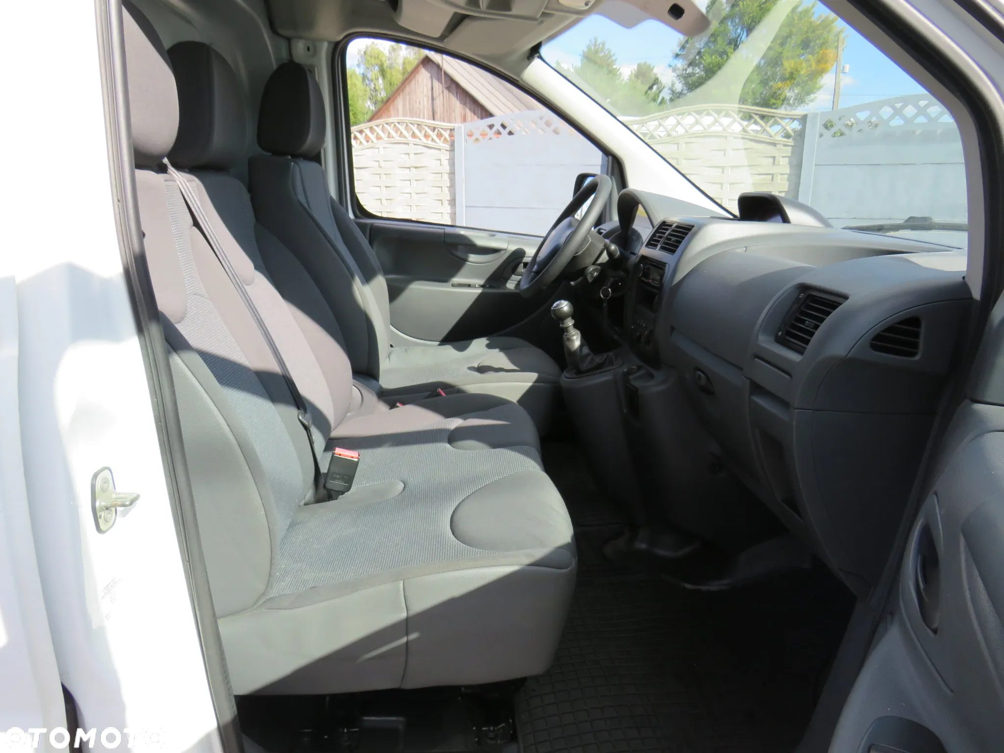 Peugeot Expert Long L2H1 2.0HDI 128Ps - 32