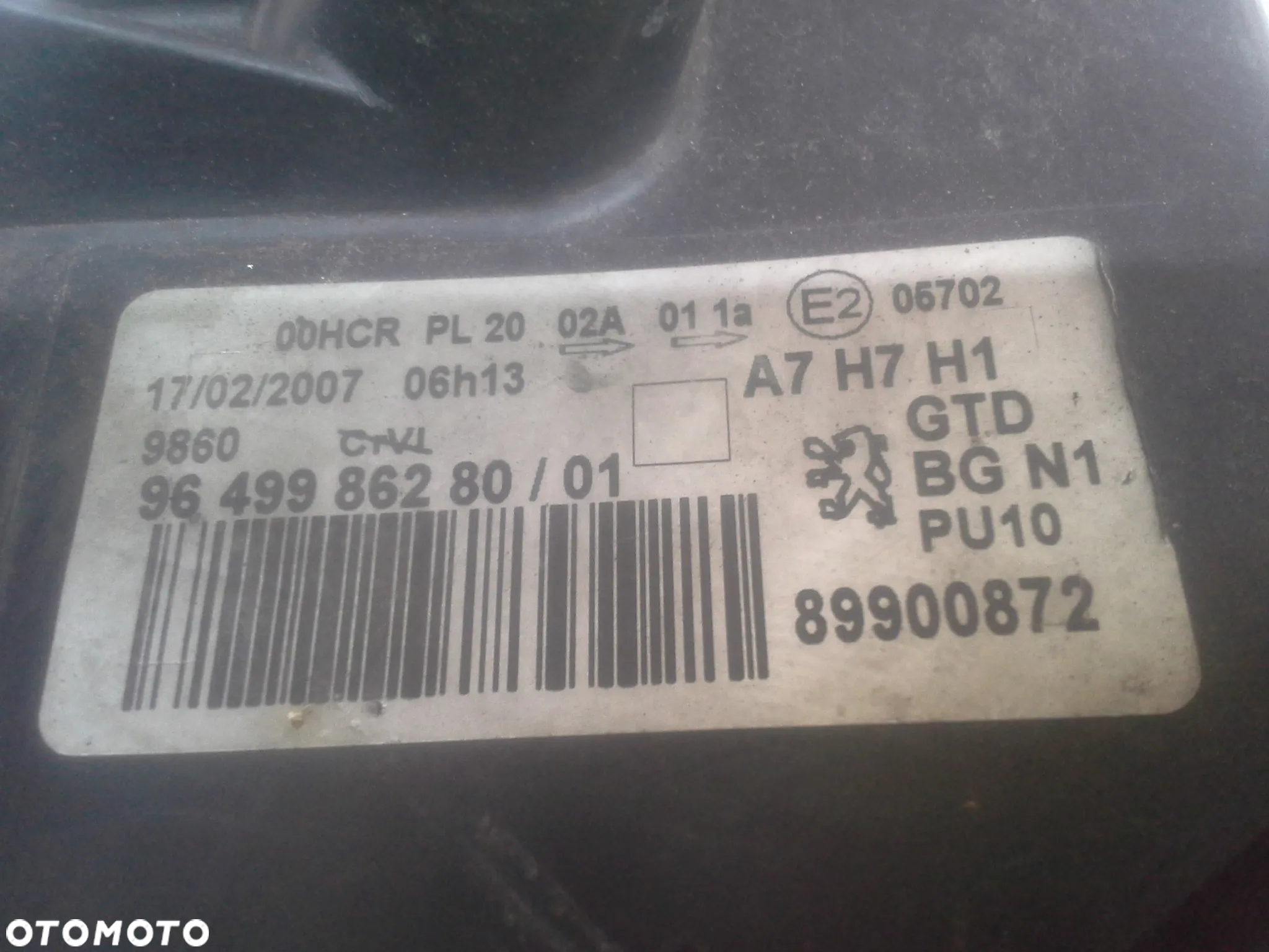 Peugeot 207 lampy przednie reflektory 9649986280  9649986180 - 4