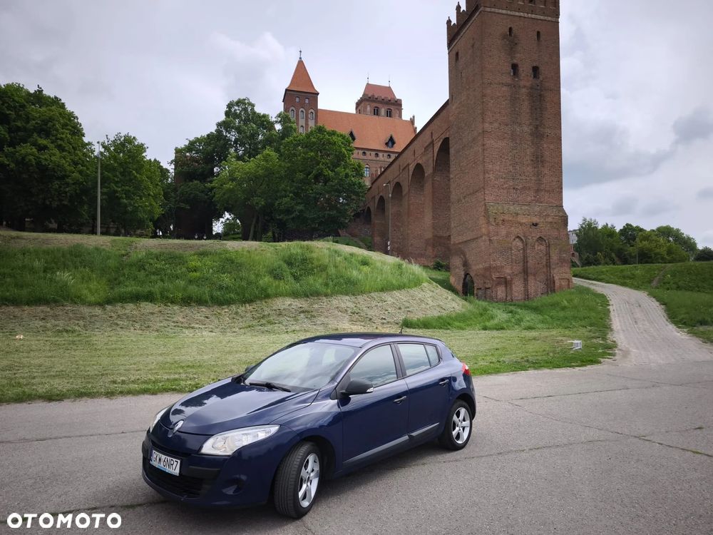 Renault Megane 1.5 dCi Authentique - 5