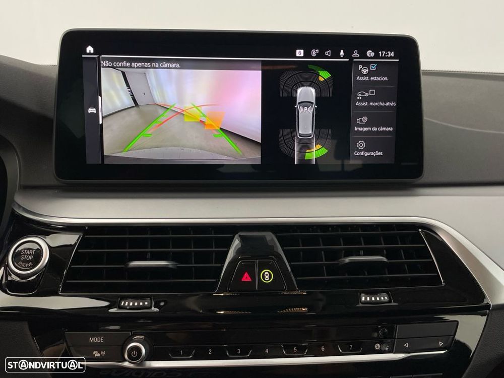 BMW 530 e - 21