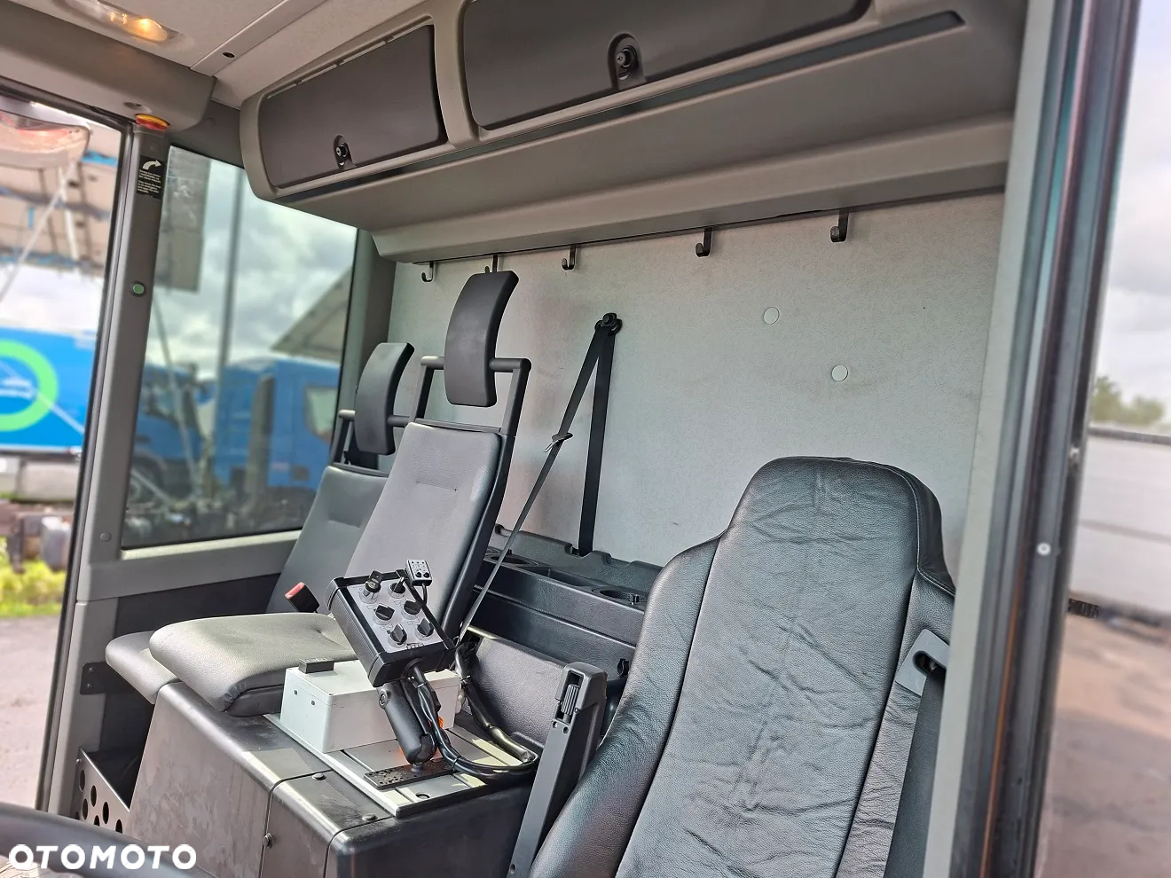 Mercedes-Benz Econic 2630 - 7