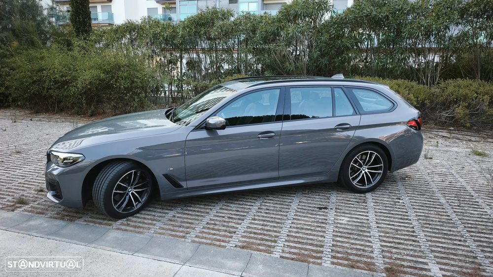 BMW 520 d Pack Desportivo M Auto - 2