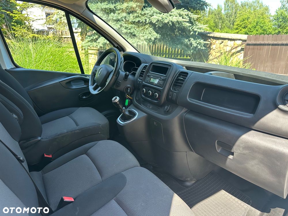 Renault Trafic - 8