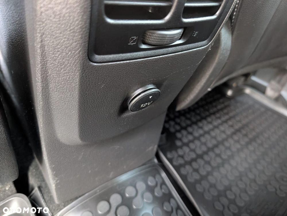 Ford Kuga 2.0 TDCi 4WD Trend - 26