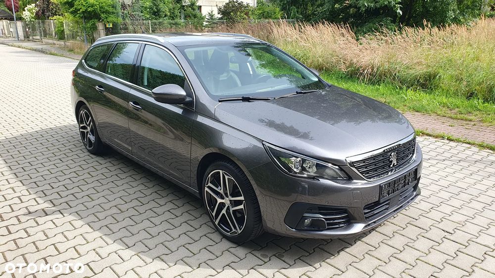 Peugeot 308 1.2 PureTech GPF Allure Pack S&S - 11