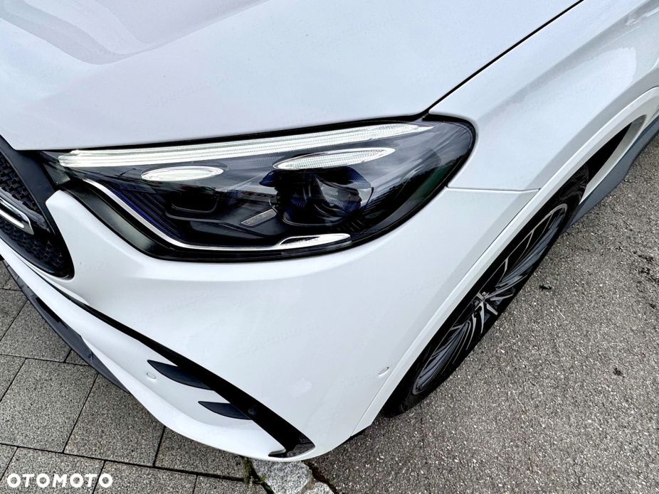Mercedes-Benz GLC 300 d mHEV 4-Matic AMG Line - 8