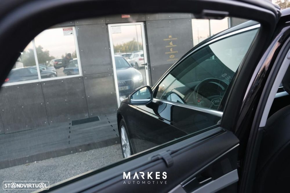 Audi A4 2.0 TDI Design S tronic - 17