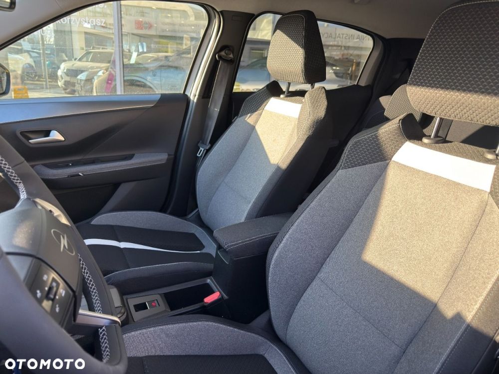 Opel Frontera 1.2 T mHEV GS eDTC6 - 17