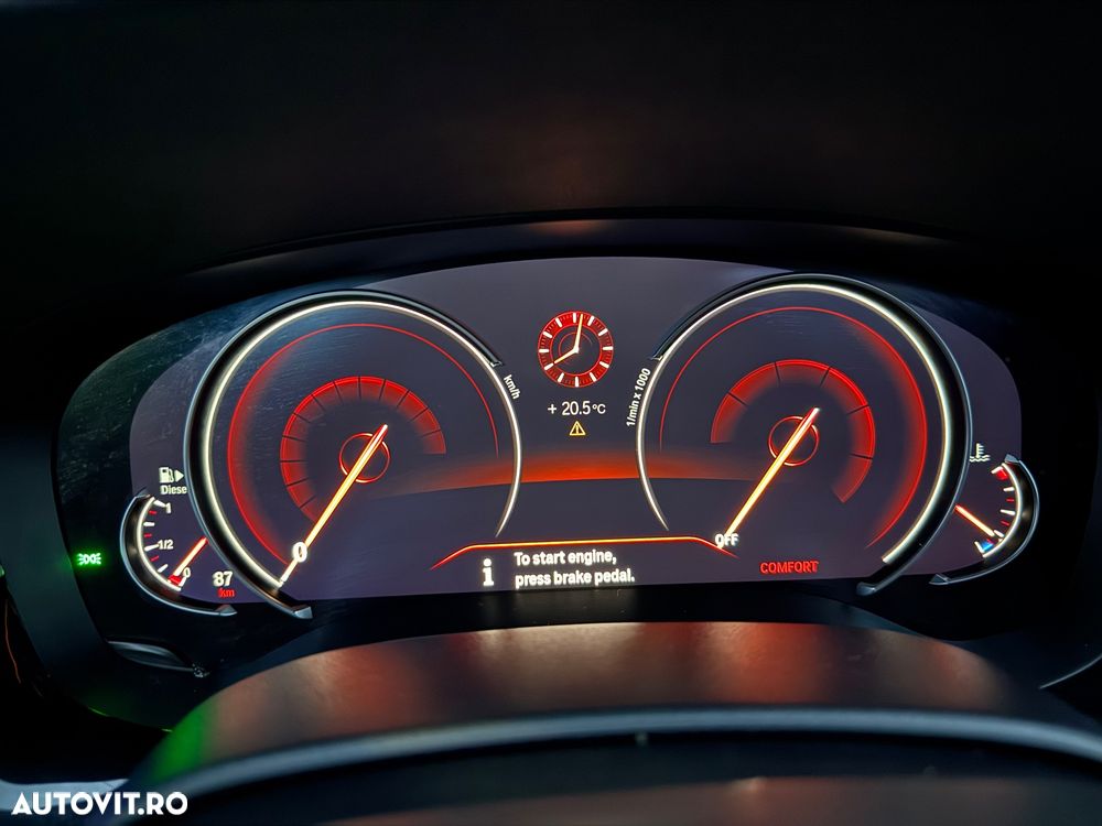 BMW Seria 5 530d xDrive AT - 8