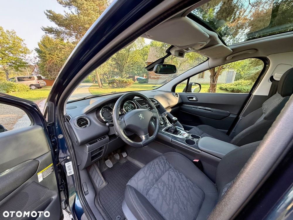 Peugeot 3008 1.6 HDi Premium - 18