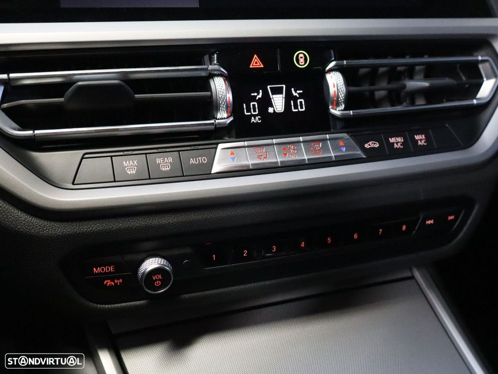 BMW 320 e Corporate Edition Auto - 23