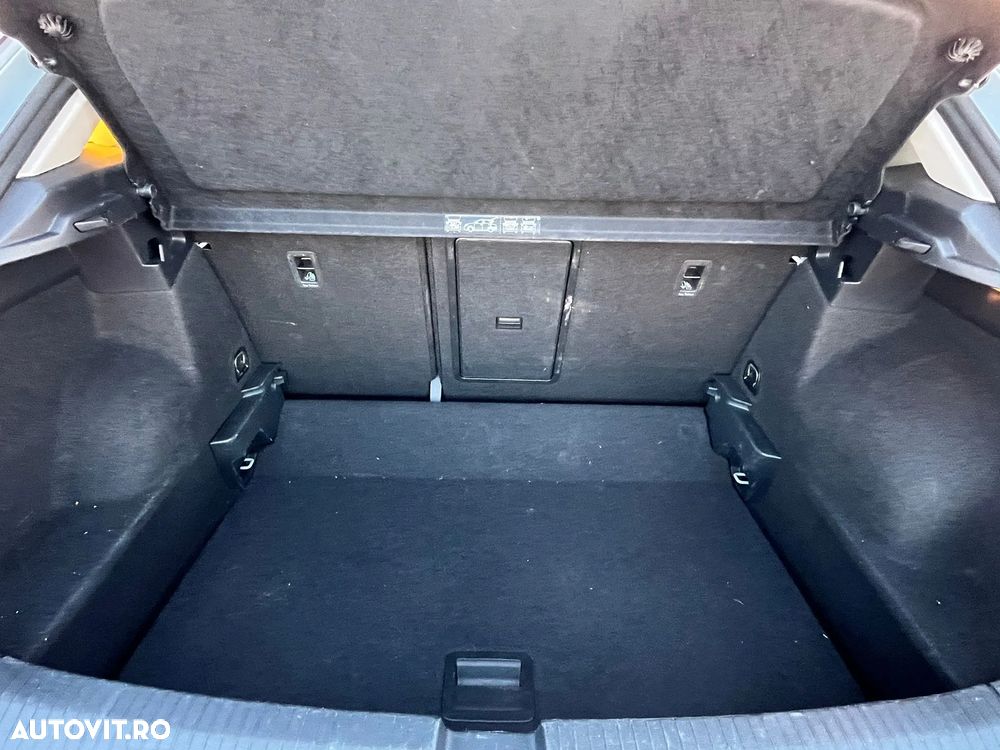 Volkswagen T-Roc 1.0 TSI Life - 7