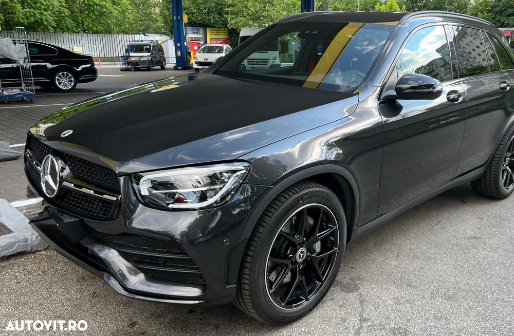 Mercedes-Benz GLC 200 4Matic 9G-TRONIC Edition AMG Line - 8