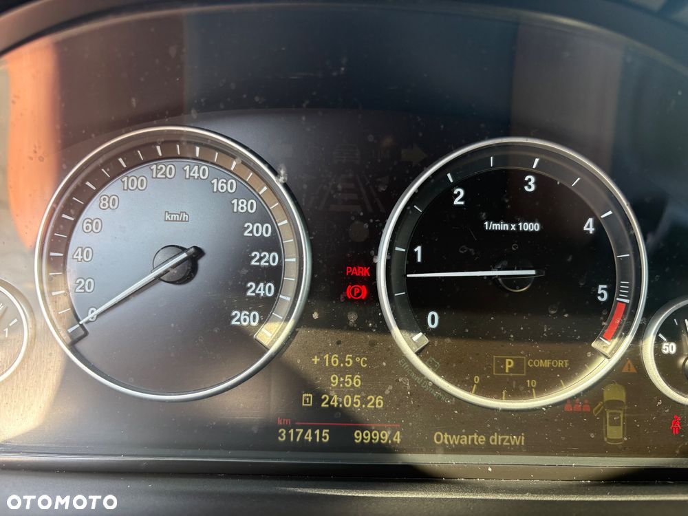 BMW Seria 5 535d - 7
