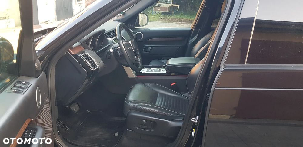 Land Rover Discovery 2.0 SD4 HSE - 11