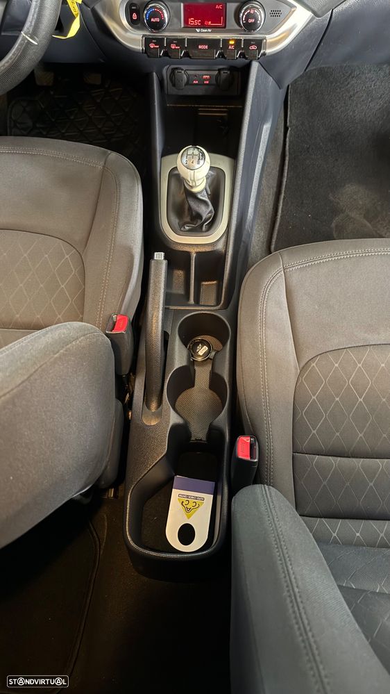 Kia Rio 1.2 CVVT Urban - 20