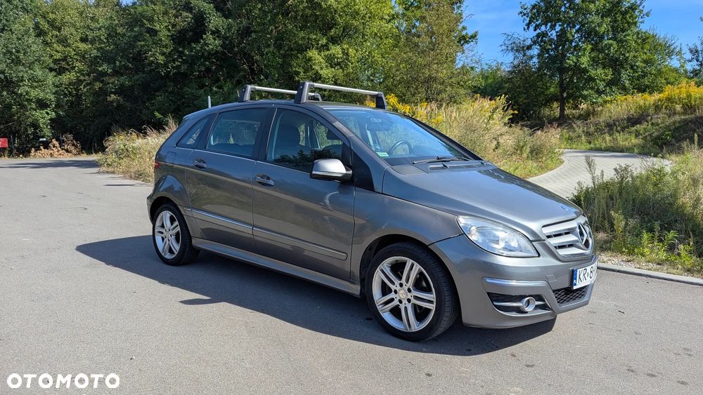 Mercedes-Benz Klasa B 200 CDI DPF Autotronic - 12