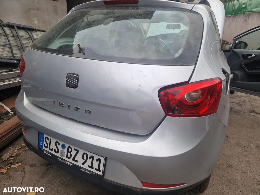 Vand piese Seat Ibiza an 2010 motor 1,6 diesel - 1