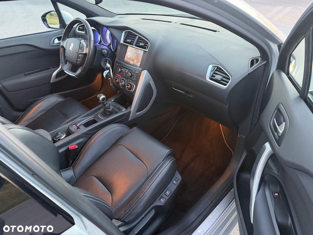 DS Automobiles DS 4 - 11