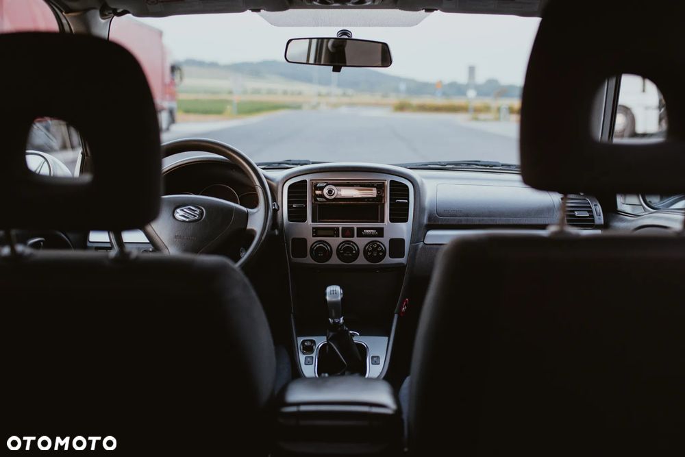 Suzuki Grand Vitara 2.0 HDi - 15