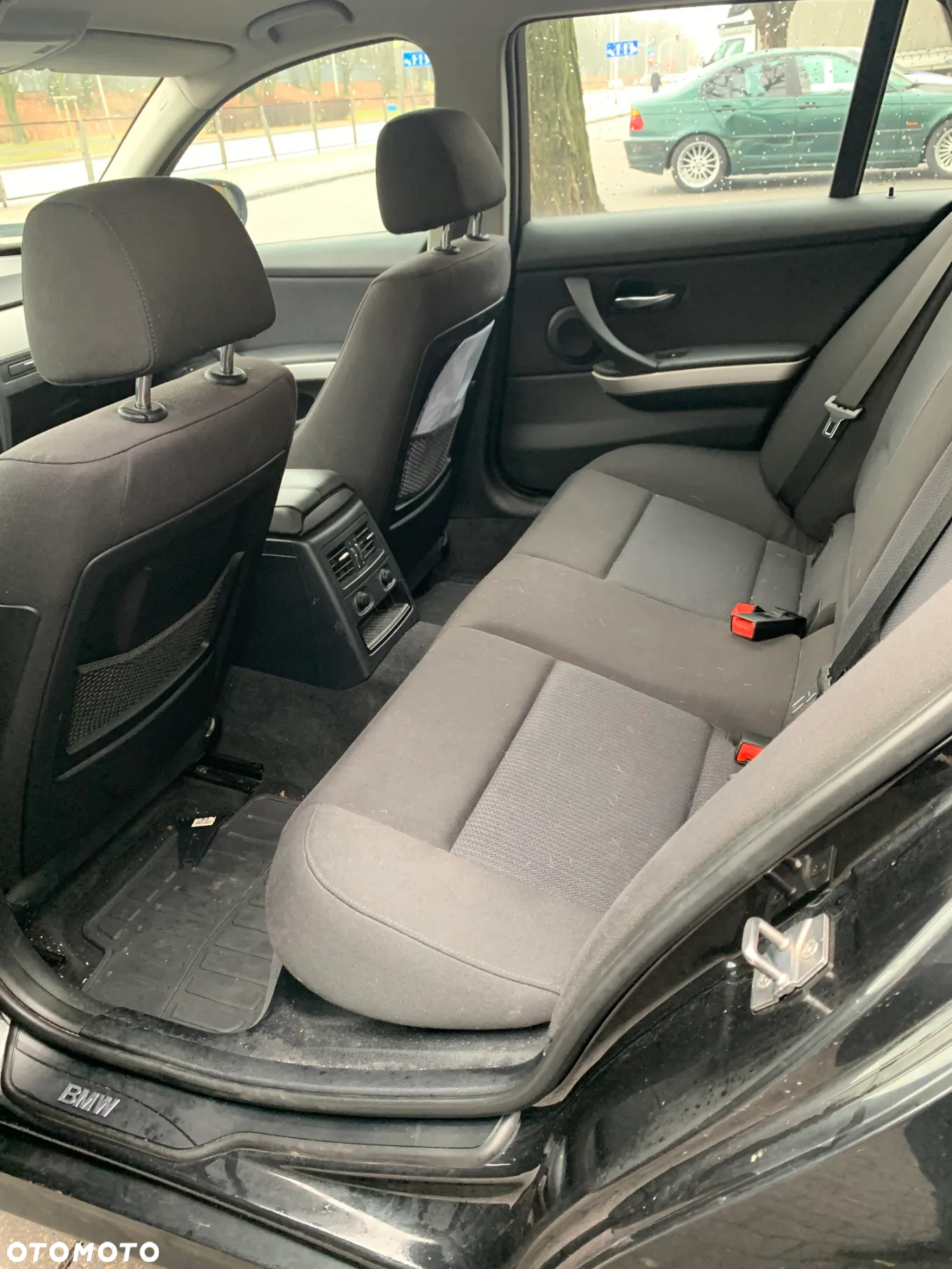 BMW Seria 3 320d xDrive - 11