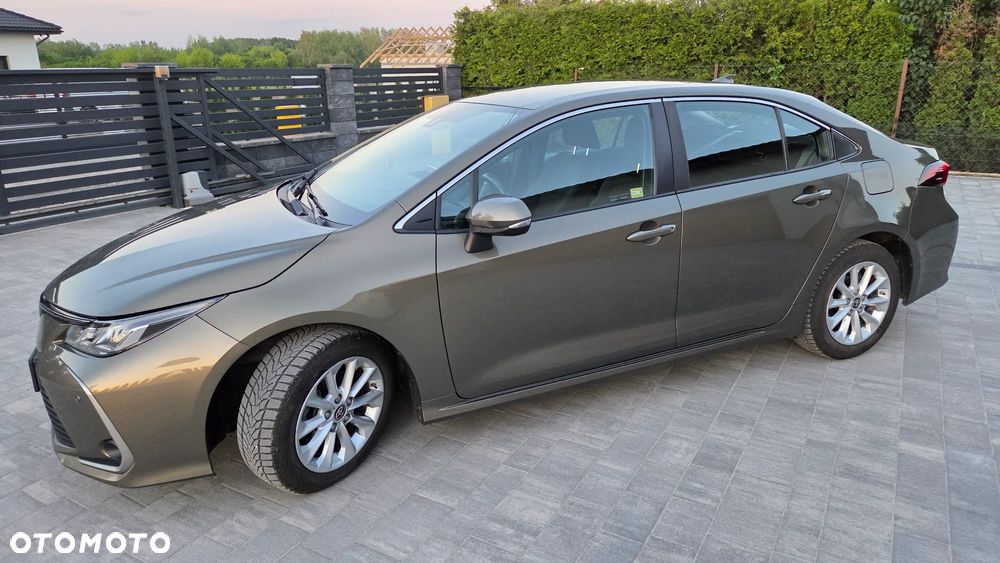 Toyota Corolla 1.8 Hybrid Comfort - 2