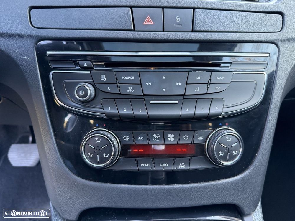 Peugeot 508 1.6 BlueHDi Active EAT6 - 36