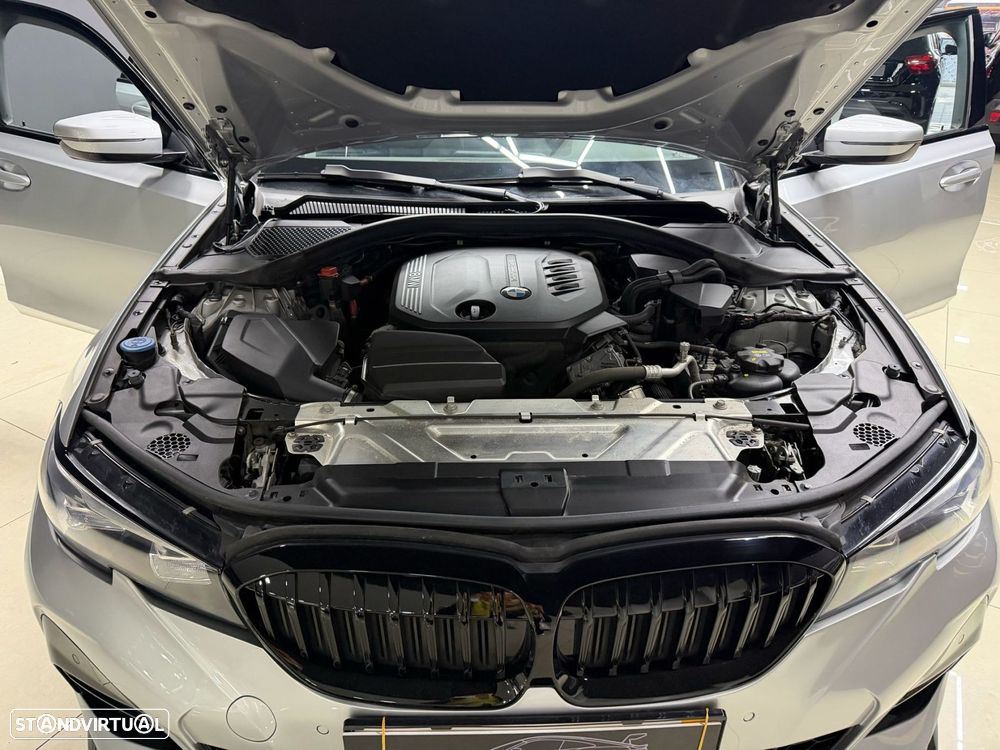 BMW 320 d Pack M Auto - 32