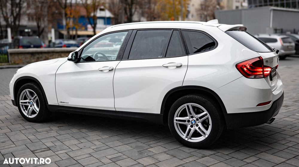 BMW X1 xDrive18d xLine - 30