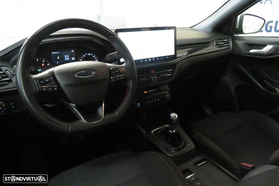 Ford Focus 1.0 EcoBoost MHEV ST-Line - 6