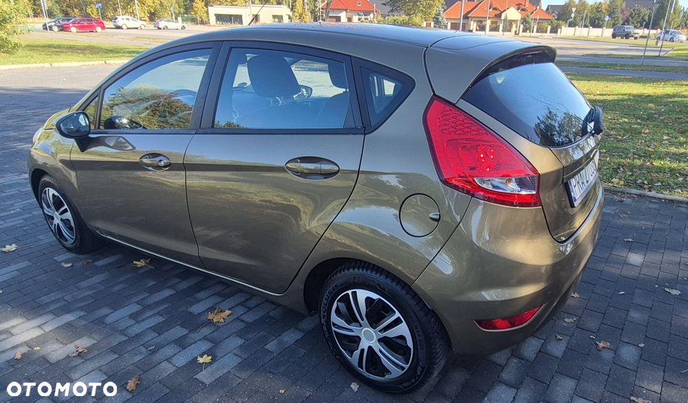 Ford Fiesta - 3