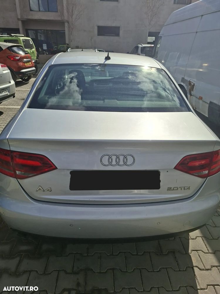 Dezmembram Audi A4 B8 2.0 Diesel, cutie de viteze automata - 3
