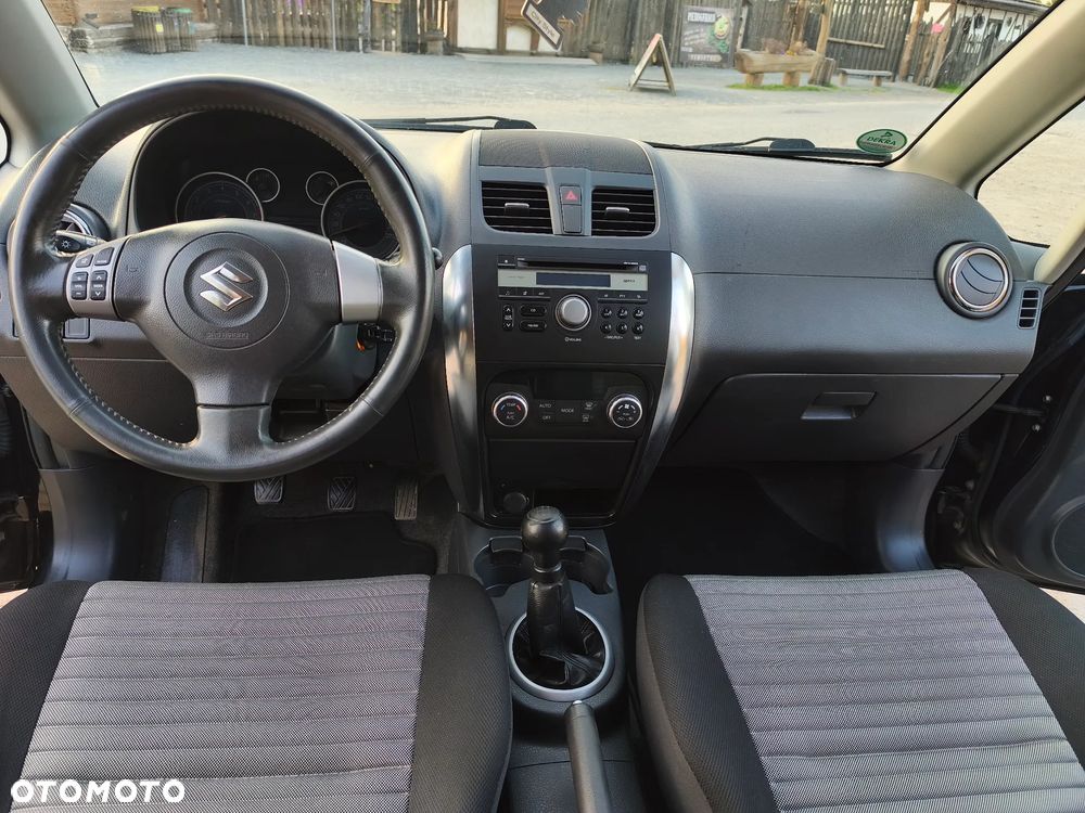 Suzuki SX4 - 18