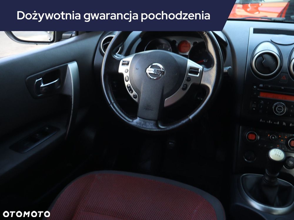 Nissan Qashqai - 9