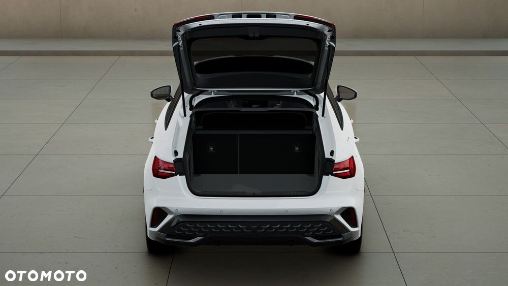 Audi A3 Sportback - 12