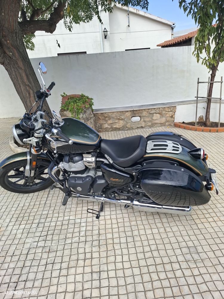 Royal Enfield Super Meteor 650 - 2