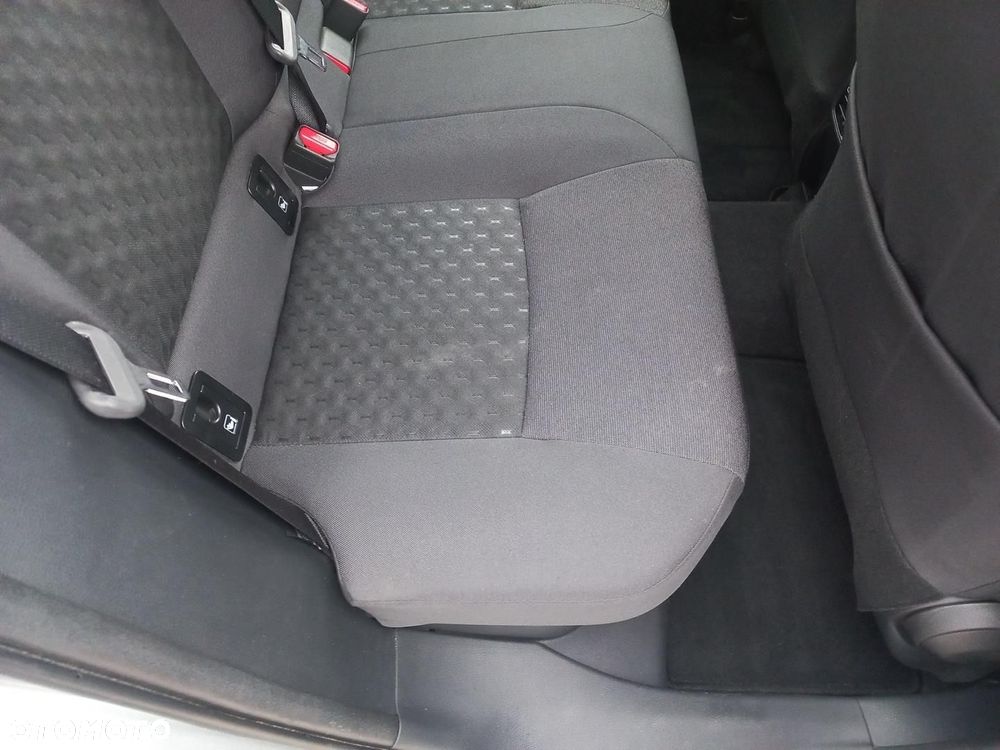 Toyota Corolla 1.8 Hybrid Comfort - 11