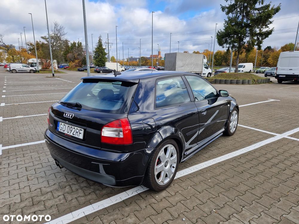 Audi S3 Standard - 16