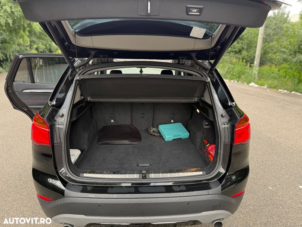 BMW X1 xDrive25d AT xLine - 12