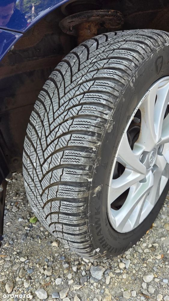 Toyota Auris Hybrid 135 Comfort - 24