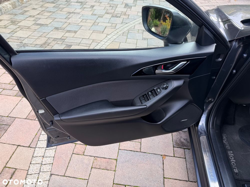 Mazda 3 - 11