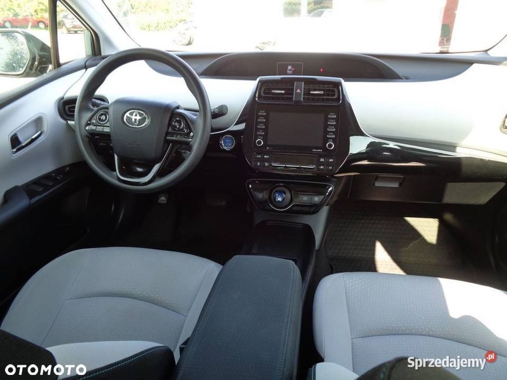 Toyota Prius - 7