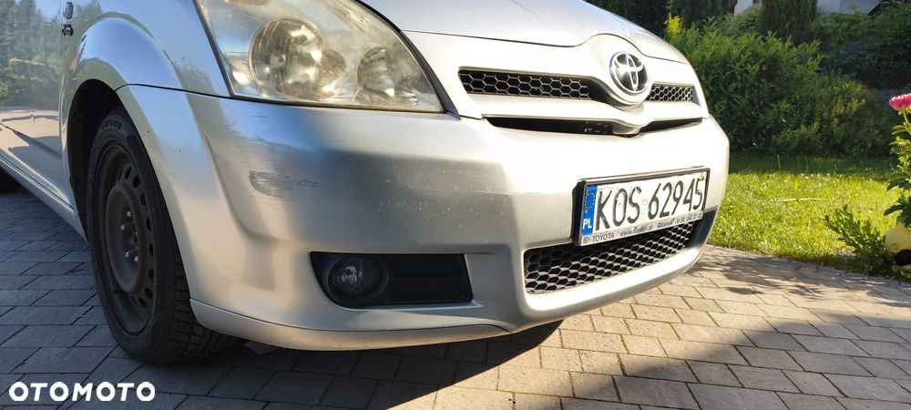 Toyota Corolla Verso 2.0 D-4D Sol - 17