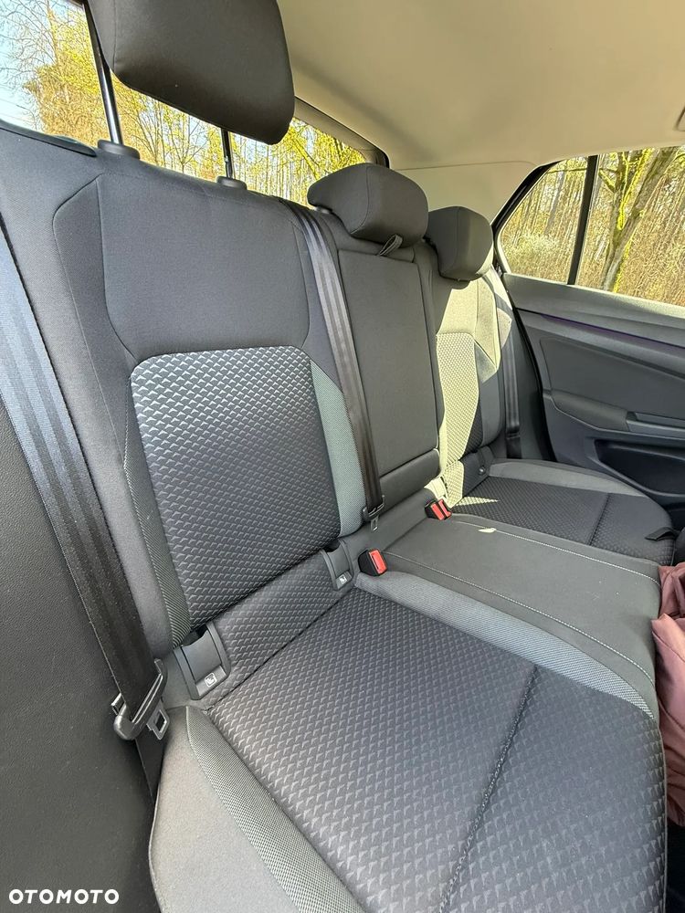 Volkswagen Golf 2.0 TDI SCR DSG Active - 29