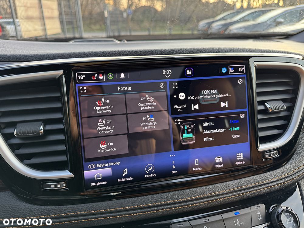 Chrysler Pacifica - 28